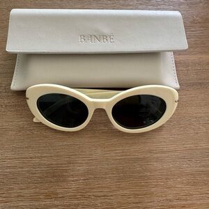 Banbé Cream Sunglasses